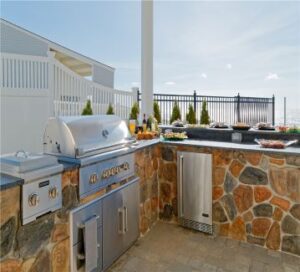 cobblestone grilling outdoor kitchen